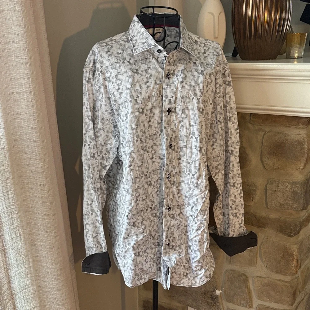 Men's Casual Button Down Shirt - Gray Pattern - Picture 1 of 2